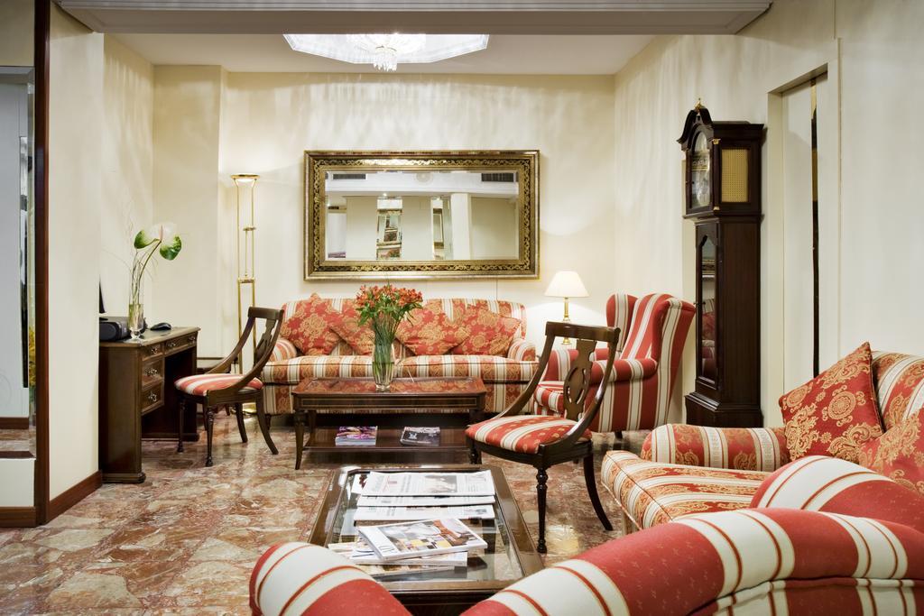 Hotel Roma Valladolid Ngoại thất bức ảnh