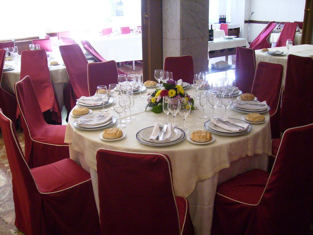 Hotel Roma Valladolid Ngoại thất bức ảnh